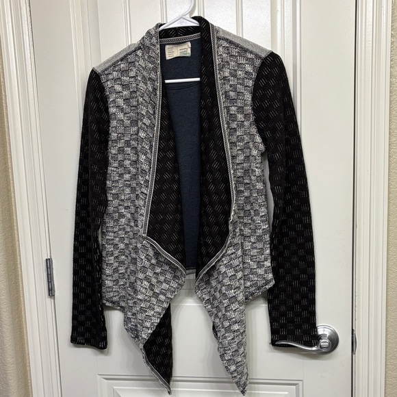 saturday sunday Sweaters - Anthropologie Saturday Sunday Black and Gray Patterned Open Front Cardigan